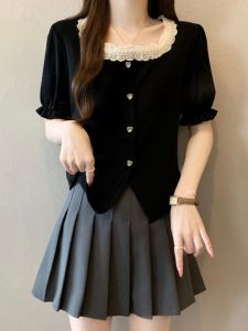 Slim Fit Lace Border Short Sleeve Shirt