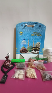1 pcs paketan hemat DUS TALI untuk oleh oleh haji dan umroh (botol isi air zam zam 50 ml)