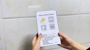 ที่วางโทรศัพท์มือถือในห้องน้ำ ติดผนัง กันน้ำ ใช้งานหน้าจอสัมผัสได้ มีกาวในตัว แข็งแรงทนทาน ปรับมุมได้