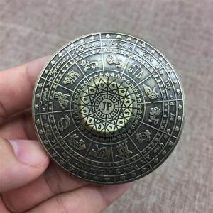 Meade | Đồ Chơi Xoay Ngón Tay Kim Loại Nguyên Khối 12 Chòm Sao Thiết Kế Khắc Họa Tiết Giảm Căng Thẳng Con Quay Hồi Chuyển Dành Cho Người Lớn Đồ Chơi Tập Trung Xoay Ngón Tay