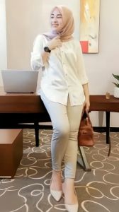Kemeja Putih Wanita: Pilihan Nyaman & Elegan untuk Acara Formal