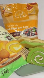 Bột bánh bông lan hiệu Xe Đạp loại 1 kg bột trộn sẵn mềm mịn bung xốp không chất bảo quản