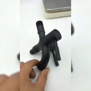 SUS304 Stainless Steel Faucet Black Two Way valve Faucet 1 in 2 out Head Water Bathroom Kitchen Wall Mounted Faucet Mop Sink Washing Machine Universal Faucet