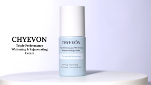 CHYEVON Triple Performance Brightening & Rejuvenating Cream 30g | Brightening Dark Spot Corrector Deep Hydration Whitening Moisturizing | Lightweight Non-Sticky  Skin Repair | Deep Sea Kelp Extract Pro-Xylane Niacinamide FDA Approved