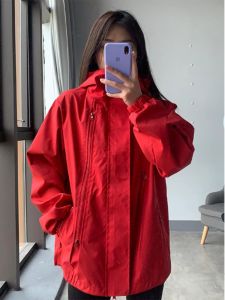 แจ็คเก็ตกันลมกันน้ำทรงหลวมสไตล์อเมริกันสำหรับผู้ชาย แจ็คเก็ตทรงหลวมฤดูใบไม้ร่วงปี 2024 แจ็คเก็ตกันลมกันน้ำแบบมีฮู้ดสำหรับผู้ชาย