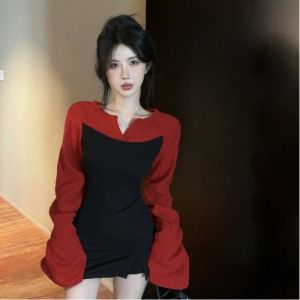 GUZILIAN | Design Sensation Color Block V-Neck Knitwear Womens Long Sleeve Slim Fit Sweet And Spicy Girl Tight Short Top Korean Style