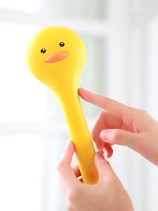 Art Living Long Handle Bath Brush Back Rub Scrub Brush Back Massage Brush Cute Yellow Duck Design Scrub Brush