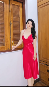 Đầm ngủ phi lụa cao cấp WANNABE DNS66 váy ngủ dáng dài cổ đổ sang trong phía sau cut out khoe lưng trần quyến rũ