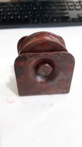 Roda Besi Berkualitas Tinggi 6cm Behel (U) Untuk Roda Pintu dan Pagar Besi Behel (U)