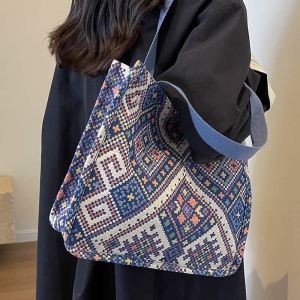 Large Capacity Canvas Tote Bag Ethnic Style Commuter Single Shoulder Handbag for Students And Young Adults Soft Polyester Lining