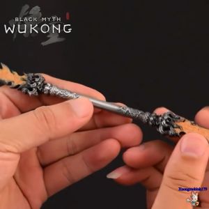 Mô hình sưu tầm Black Myth Wukong Quảng Trí Guangzhi Hỏa đao lang hợp kim 26cm kèm kệ trưng bày