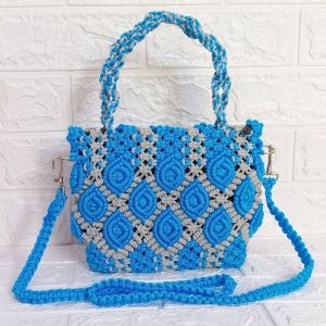Tas Jinjing Bahan Tali Kur plus Selempang Motif Rajutan Kerang Timbul Warna Tas Cantik dan Lucu