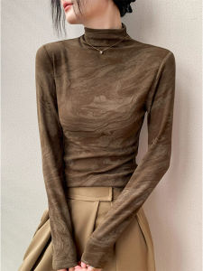 Brown Tie-dye Turtleneck Slim-fit T-shirt