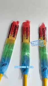 kemoceng tali rafia / Duster Kemucing Sulak Rainbow Plastik