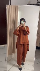 Dress Wanita Velia Set Atasan dan Bawahan