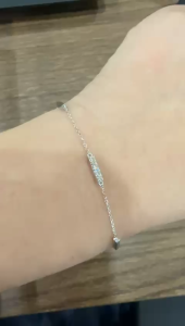 Poh Heng Jewellery 18K Freestyle Bar Diamond Bracelet in White Gold