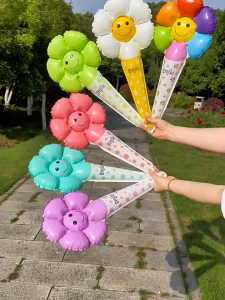 Belon Daisy 50 Pcs Belon Bunga Handheld Balloon Sticks Birthday Picnic Graduation Event Daisy Senyum Hiasan 雏菊气球毕业生日