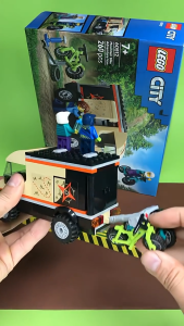 [BrickStory] LEGO City Mountain Bike Adventure Van (60512)(260 Pieces)