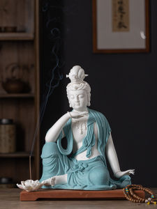 Chinese Ceramic Guanyin Buddha Statue Moon Water Free Guanyin Tabletop Zen Home Decorations Living Room Creative Handmade Gift