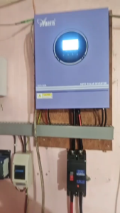 3KW 3KVA MPPT Hybrid Solar Inverter 24V 80A | Pure Sine Wave Off Grid Inverter | 400V PV Input | LCD Display | Supports LiFePO4 Battery | 230/240VAC Output