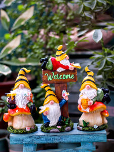 Solar Garden Gnome Decorative Outdoor Balcony Courtyard Fairy Little Dwarf Landscape Gardening Decorations Creative Resin Craft