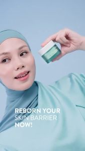 WARDAH Gel Moisturizer - Pelembab Wajah | Cica Complex | Vitamin C | Tranexamic α-Arbutin | 14X Hyaluron