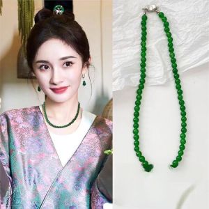 New Chinese Style White Enhancing Green Beaded Necklace Womens Fashion Jewelry Lockbone Chain Crystal Pendant Mixed Material