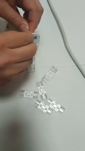 Bộ 16/ 20 Nẹp Dán Tường Cố Định Dây Điện Chống Rối - Kẹp Giữ Dây Cáp Sạc (Có Keo Dán 3M)