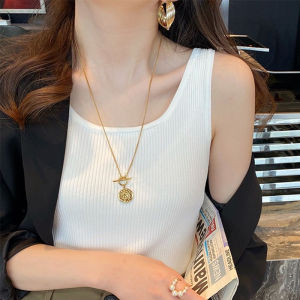 เสื้อกั๊กไหมน้ำแข็งถักแขนกุดสำหรับผู้หญิง สีดำ แขนกุด เสื้อชั้นในสีขาว แฟชั่นฤดูร้อน 2022 สำหรับผู้หญิงวัย 18-24 ปี