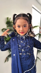 Kebaya Kid Brokat Payet Rosella 5-12th: Kebaya Wisuda & Kartini Anak