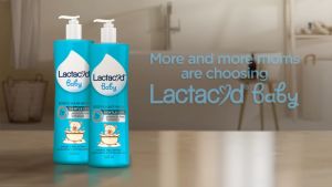 Lactacyd Baby Gentle Care 2-in-1 Baby Body Wash & Hair Shampoo 500mL Soap-Free Mild Formula Gentle Baby Cleanser Daily Bath Wash Tear-Free Baby Shampoo Sensitive Skin Moisturizing Hypoallergenic pH Balanced Newborn Infant Kids Baby Bath Care