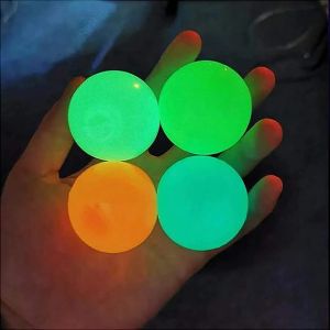 5/10Pcs Glow in The Dark Sticky Balls - Squishy Stress Relief Toys Fun Fidget Toys Sensory Decompression Toys for Kids & Adults