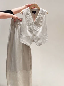 DANTING | Elegant Sleeveless Beige Vest and Pants Set