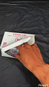 VANILLIE/VANILI BUBUK MEREK W ISI 100 SACHET TERMURAH