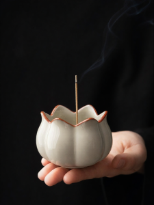 XIYUANJI | Indoor Herbal Ash Petal Incense Burner
