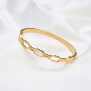 Yukis New Hot Sale High Grade Created Crystal Decoration Bracelet Beautiful Women Accessory With Shinning Synthetic Rhinestone Bangles