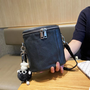 Vintage Leather Bucket Bag Single Shoulder Mobile Phone Crossbody Bag Pure Color Versatile Soft Tannery Top Layer Cowhide