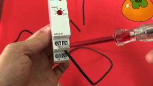 Relay mức nước 3 que floatless có chỉnh mức điện trở 18mm DIN Wetek | Geya GRL8-01