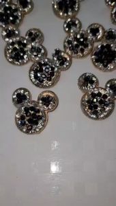 Hình gấu cài áo  túi xách balo