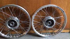 CĂM ĐÙM NIỀNG(CĐN) NHÔM MẠ CROM ĐÙM-PHANH CƠ SÀI MÁ ĐÙM DREAM THÁI RÁP LÊN ZIN THEO XE VÀ XE KHÁC CẦN CHẾ CHÁOTHAY MÁ