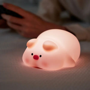 Cartoon LED cute pig night light touch sensor silicone mood night light USB charging night light childrens bedroom decoration gift for girlfriend