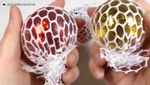 Stress Relief Squeeze Grape Balls Relieve Pressure Balls Hand Fidget Toy Rainbow Novetly Squeeze Ball Mesh Squishy Colorful Ball