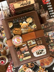 สมุดบันทึกแบบมีซิป ปกหนัง PU สำหรับเด็กผู้หญิง ดีไซน์เรโทร สไตล์การเดินทาง สมุดบันทึกแบบมีซิป เรียบง่ายและมีสไตล์