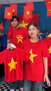 Áo Cờ Đỏ Sao Vàng Người Lớn Chất Đẹp Đủ Size