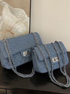 Fancy Western Style Small Square Bag 2024 New Arrival Female Classic Style Denim Fashion Quilted Chain Crossbody Small Bag Fashion