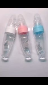 พร้อมส่ง ช้อนส้อมเด็ก ช้อนส้อมเด็กพกพา ขวดป้อนอาหารเหลว ช้อนบีบขวดซิลิโคนเด็ก ช้อนป้อนอาหาร 90ML