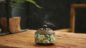 般若心经 陶香炉(+送小葫芦)Heart Sutra Incense Burner + Gourd Enamel Sandalwood Incense Stick  心经 陶瓷香炉 檀香爐 熏香炉 盘香