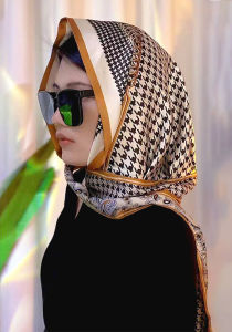 Multifunctional Scarf Hat Head Wrap Sun Protection Travel Thin New Style 2025 Womens Shawl Hat Bohemian Print Triangle Shape