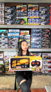 Mainan Mobil Remot Kontrol RC Truk Semen Molen Konstruksi Alat Besar Roller Batre Cas