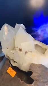 Bụi đá Thạch Anh tự nhiên tinh thể Lemurian pha lê chớp to năng lượng vũ trụ mã 465